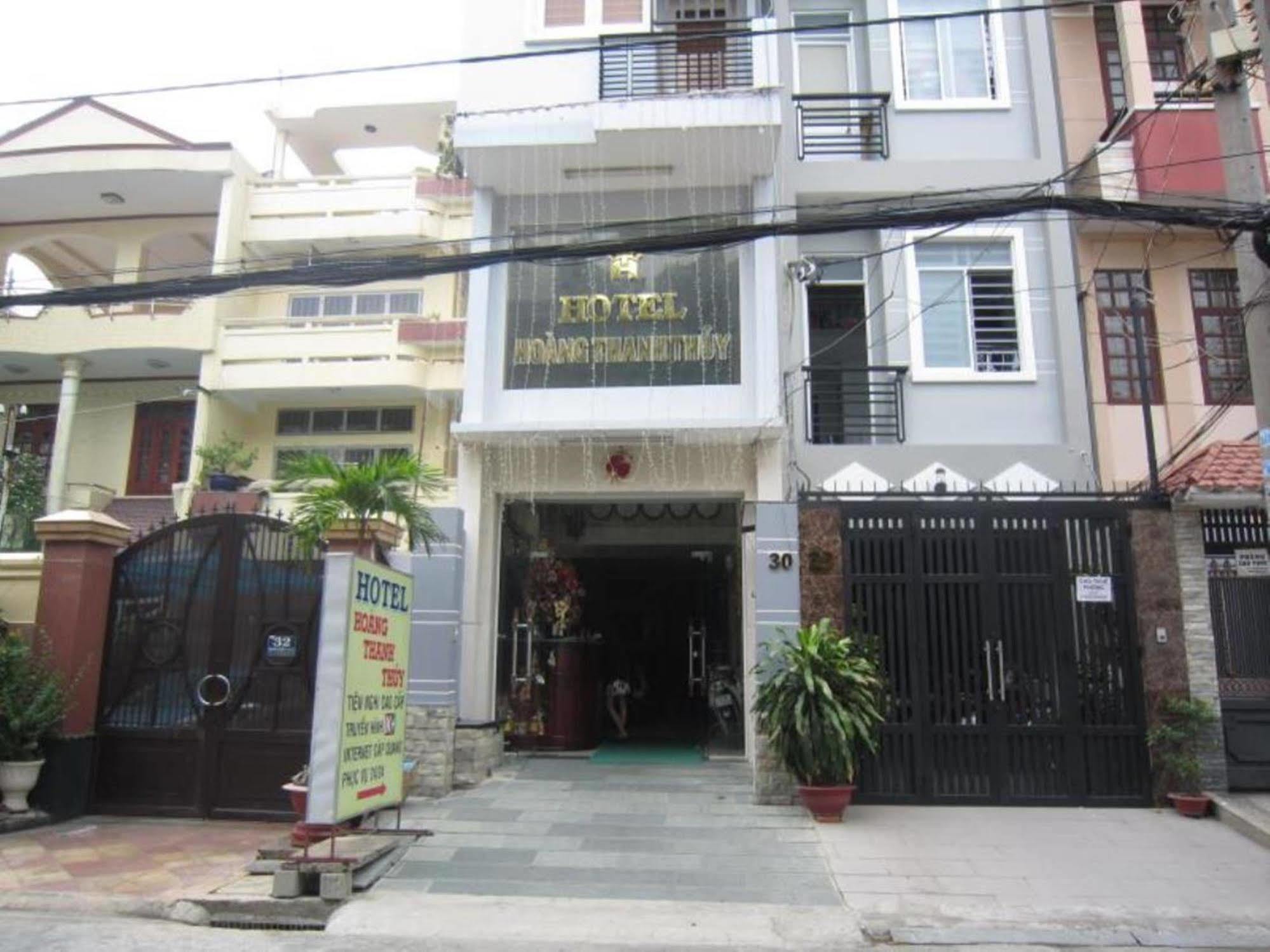 Hoang Thanh Thuy Airport Hotel 1 - Gan Am Thuc Dem Cho Hoang Hoa Tham Ho-Chi-Minh-Stadt Exterior foto