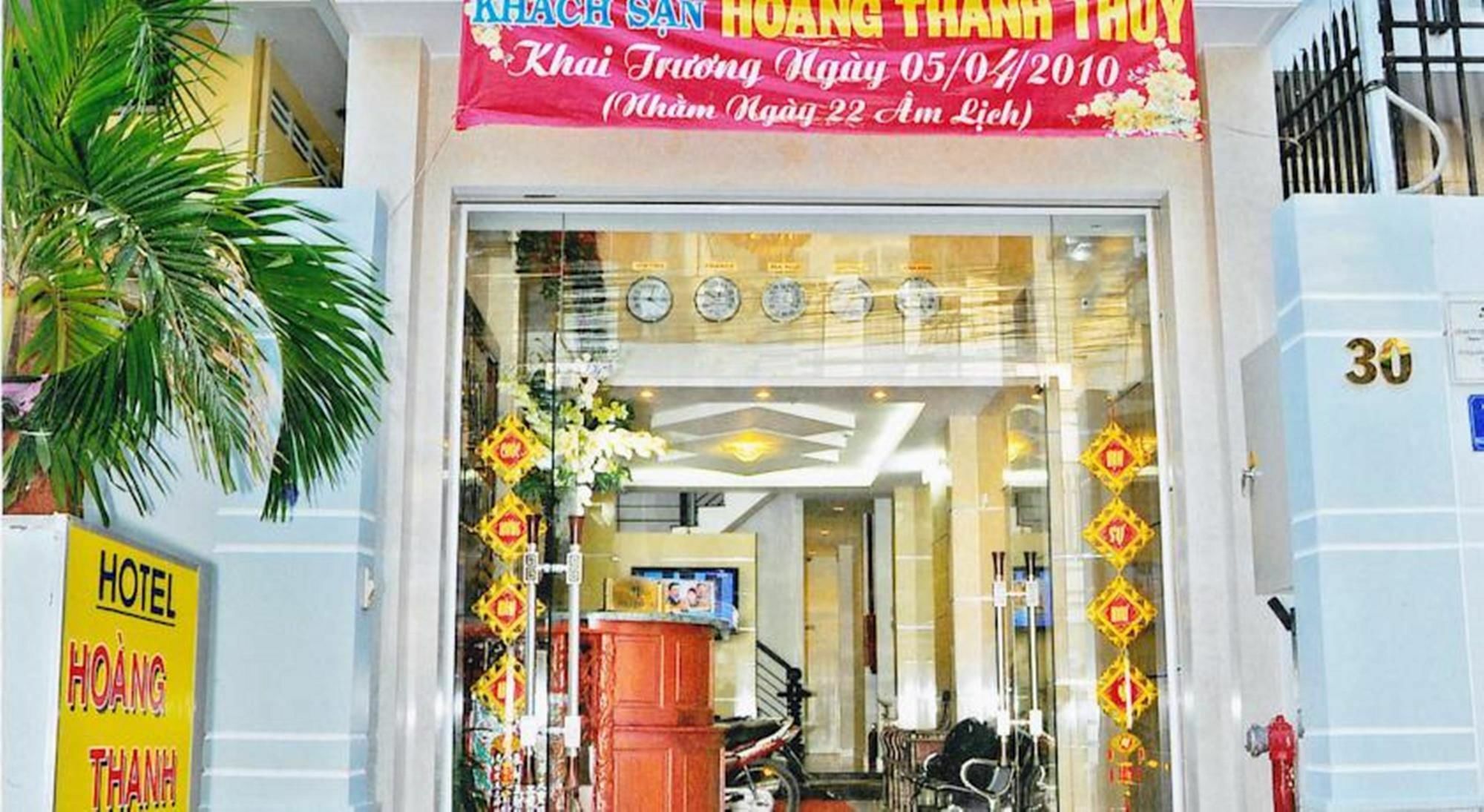 Hoang Thanh Thuy Airport Hotel 1 - Gan Am Thuc Dem Cho Hoang Hoa Tham Ho-Chi-Minh-Stadt Exterior foto